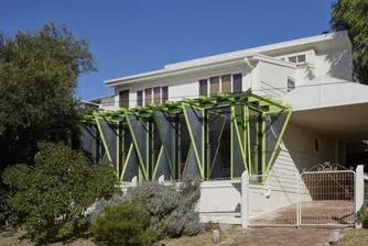 Едно време пощенска станция, а сега къща на плажа