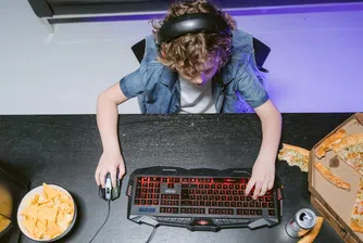 Децата вече не искат джобни, а виртуални пари