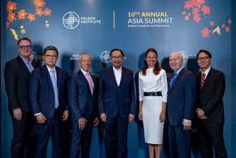 Югоизточна Азия иска връзки и със САЩ, и с Китай. Възможно ли е това