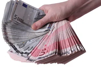 Какво се случи с лихвите по кредитите през извънредното положение