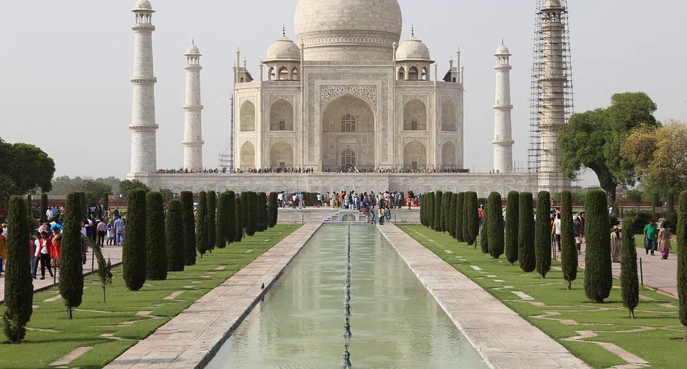 Индия отваря Тадж Махал