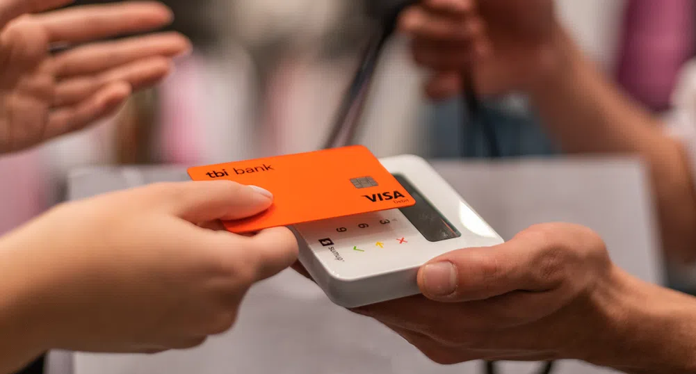 Neon на tbi bank позволява пазаруване с до 110 дни безлихвено финансиране