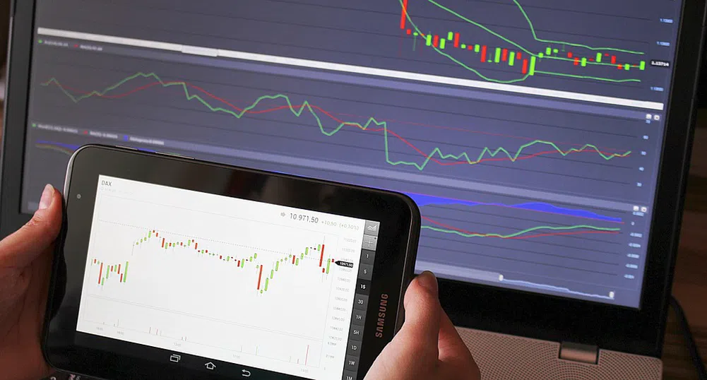 Оборот от 306 хил. лв. днес, SOFIX губи 0.58%