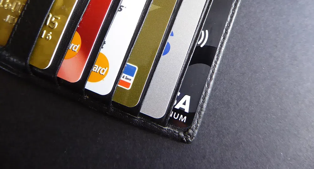 „Супер сметк@“ от Пощенска банка спестява такси и дава бонуси