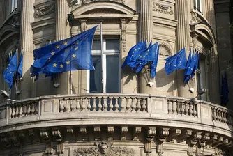 ЕС спира руския петрол на Сърбия