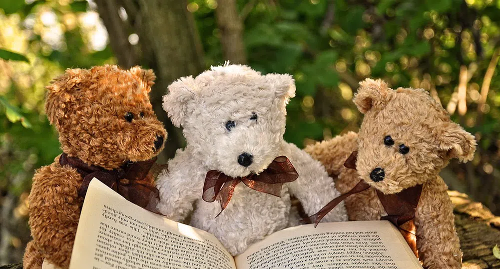 Закърбърг дарява 30 млн. долара за борба с неграмотността