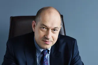 Лекторите на Шумът на парите: Теодор Маринов