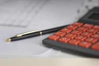 Какво показаха финалните данни за застраховането през 2020 г.?