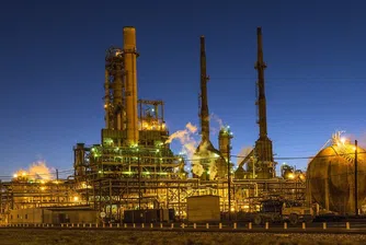 Aramco и Siemens ще улавят CO2 от атмосферата, учените са скептични