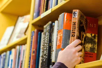 Адолф Хитлер спечели местни избори в Намибия