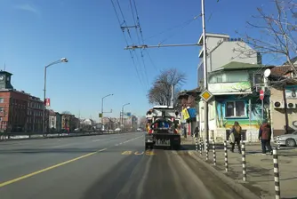 Механизирано метене и миене на улиците в София за по-чист въздух