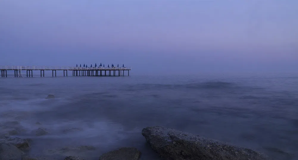 2 загинали и 14 ранени при бурите в Анталия