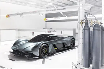 Нов Aston Martin ще прави 3D скан на тялото за шофьорското място