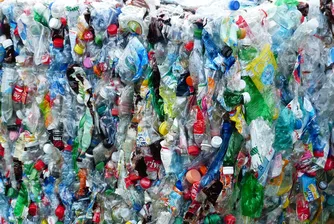 Британците ще получават пари за върнати пластмасови бутилки