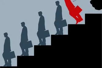 Три важни стъпки, които да направите веднага, ако останете без работа