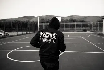 Кание Уест загуби 2 милиарда долара, но получи подкрепа от Ник Кейв