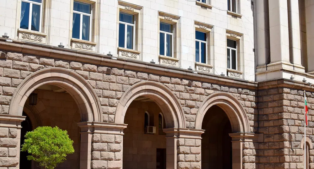 Правителството уволни ръководството на ВМЗ-Сопот