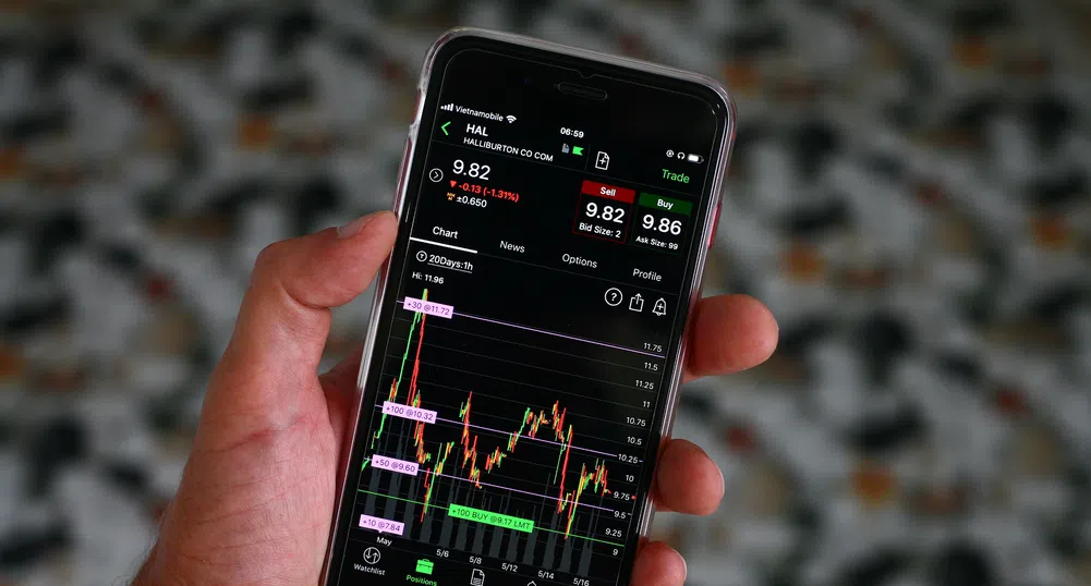 Син на руски олигарх загубил 50 милиона долара от търговия на борсата