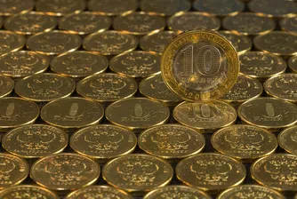 Може ли Русия да спре да използва щатския долар?