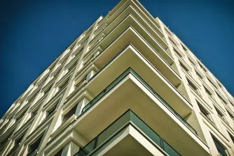 Строим повече сгради и по-малко пътища