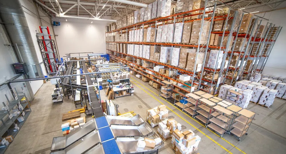 Abris придобива румънския дистрибутор на дентални продукти Dentstore