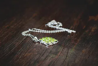 Рецесия ли? Покупките на луксозни стоки в САЩ с ръст от 14% през 2022 г.