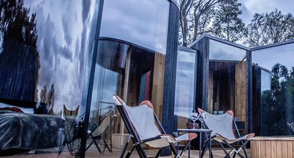 Стъклено горско убежище, което ще ви остави без думи