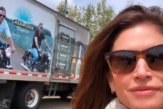 Как Синди Крауфорд се превърна в най-богатия супермодел в света?