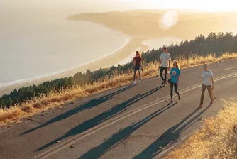 Прекрасни и достойни: Какво да правим, за да се чувстват децата ни такива