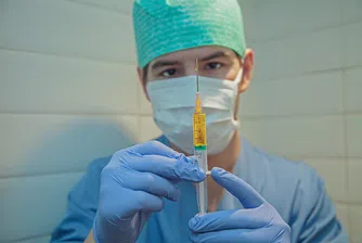 Под 1 000 нови случая на COVID-19 у нас за втори пореден ден