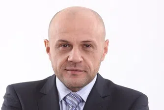 Дончев: Надявам се кризата да е зад гърба ни в началото на лятото