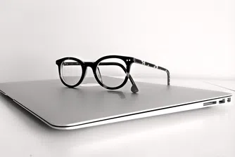 ChatGPT или студентите? Кой знае повече по счетоводство