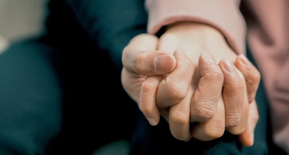 Любовта не познава граници при тази възрастна двойка