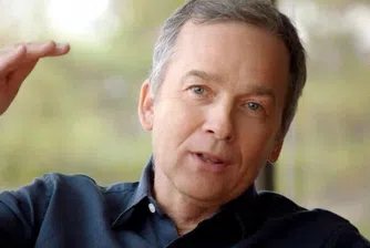 Той управлява 160 млрд. долара, съветва ни в какво да инвестираме