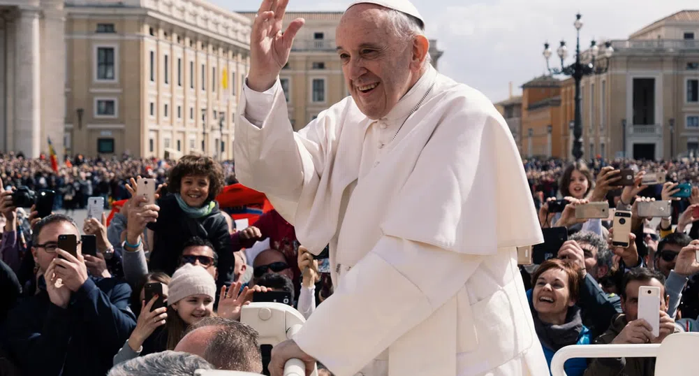Папа Франциск: Извънбрачният секс не е най-сериозният грях