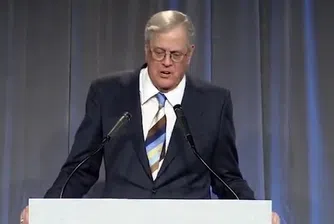 Един от най-богатите хора в света се оттегля от бизнеса