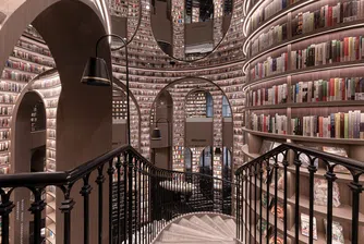 В Китай отвори врати нова сюрреалистична книжарница