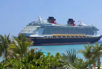 Disney отваря втори частен остров