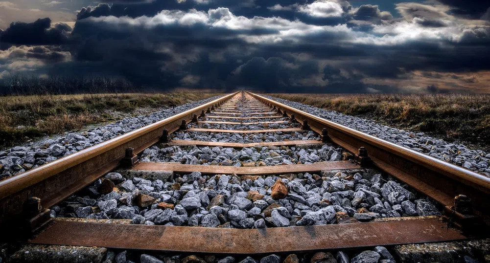 Пътническият ЖП трафик в Европа спадна наполовина