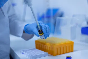 Положителните проби за COVID-19 остават близо 40% от всички изследвани