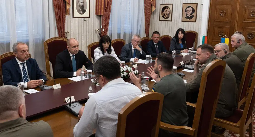 Зеленски към Радев: Ако сте на мое място и не Ви помагат, какво ще правите?