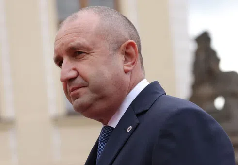 „Прогресивна България“ с убедителна преднина.  Радев заяви, че резултатът е „победа на надеждата над недоверието“