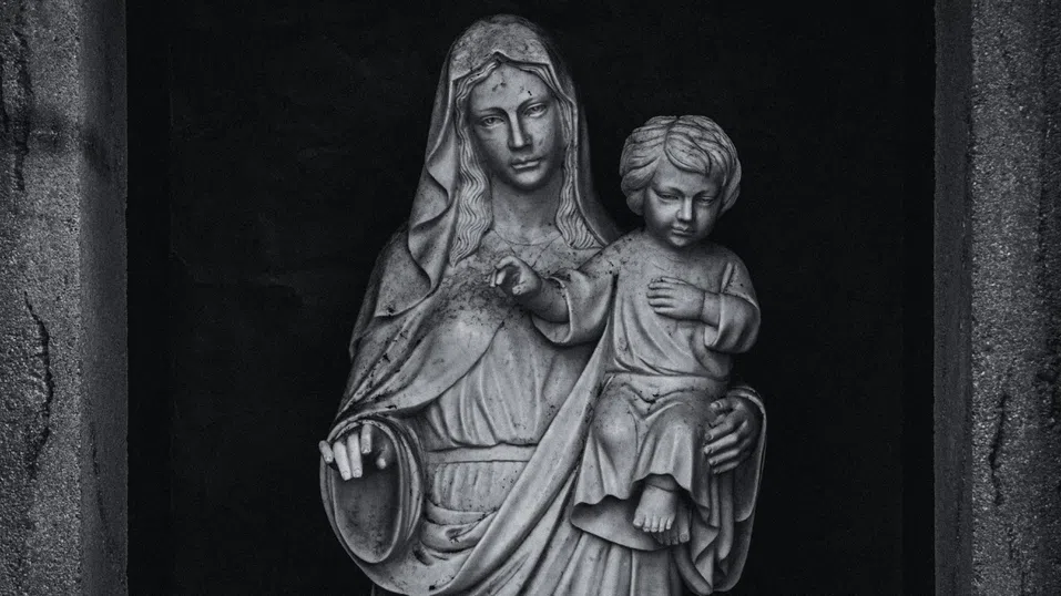 Ужасно се страхувам: Накъде ни води дигиталната духовност?