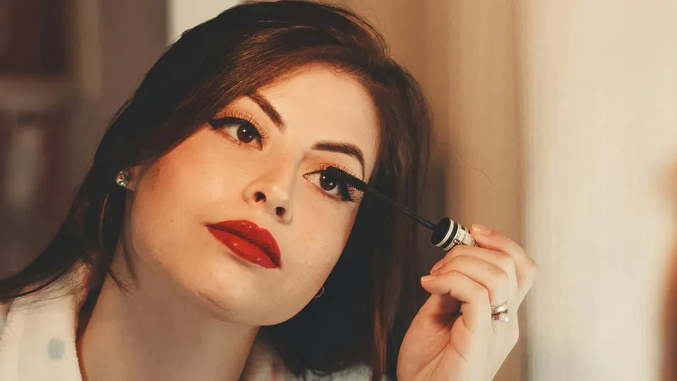 „Защото го заслужавате“: Какво означава емблематичният слоган на L'Oréal