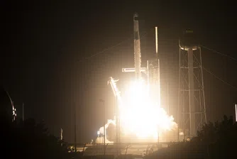 Китайската лунна мисия Chang'e-6 завърши с „пълен успех“