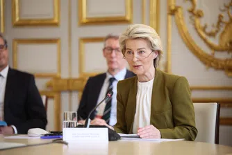 Ако до 1 август няма споразумение с Вашингтон, вносът на ЕС в САЩ ще бъде обложен с 30% мита и се очаква Брюксел да реагира незабавно