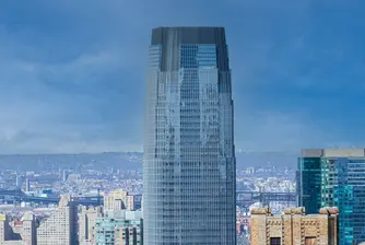 AI може да създаде поколение банкери, които губят способността да мислят сами