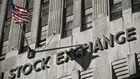 Dow Jones е напът да запише четвърта поредна седмица на спад, доходността по държавните облигации на САЩ продължи да се покачва