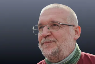 „Икономиката ни е в третия цикъл на старата болест“. Д-р Димитър Събев за зависимостите на България