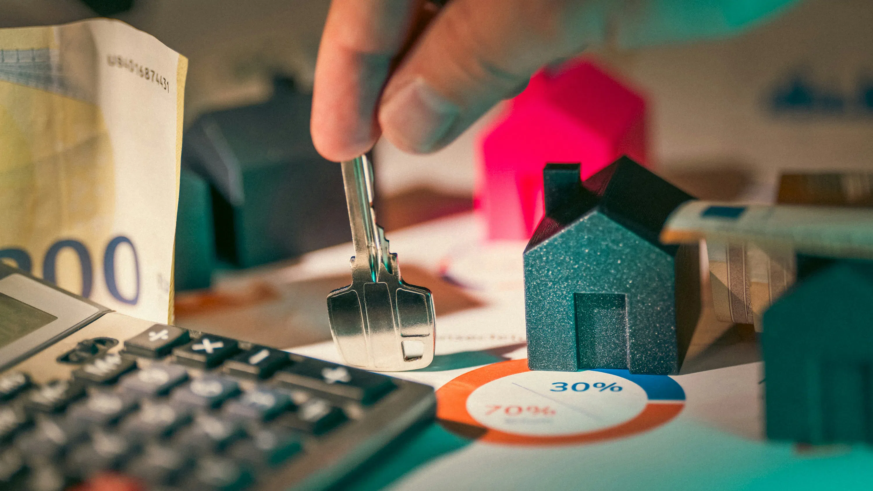 БНБ: Жилищните кредити нарастват с близо 28% на годишна база в края на октомври